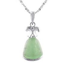 925纯银争春翡翠吊坠与项链套装 典雅与高贵的完美结合