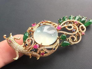 足金镶嵌翡翠戒面脱落的背后 材质选择与工艺责任的思考